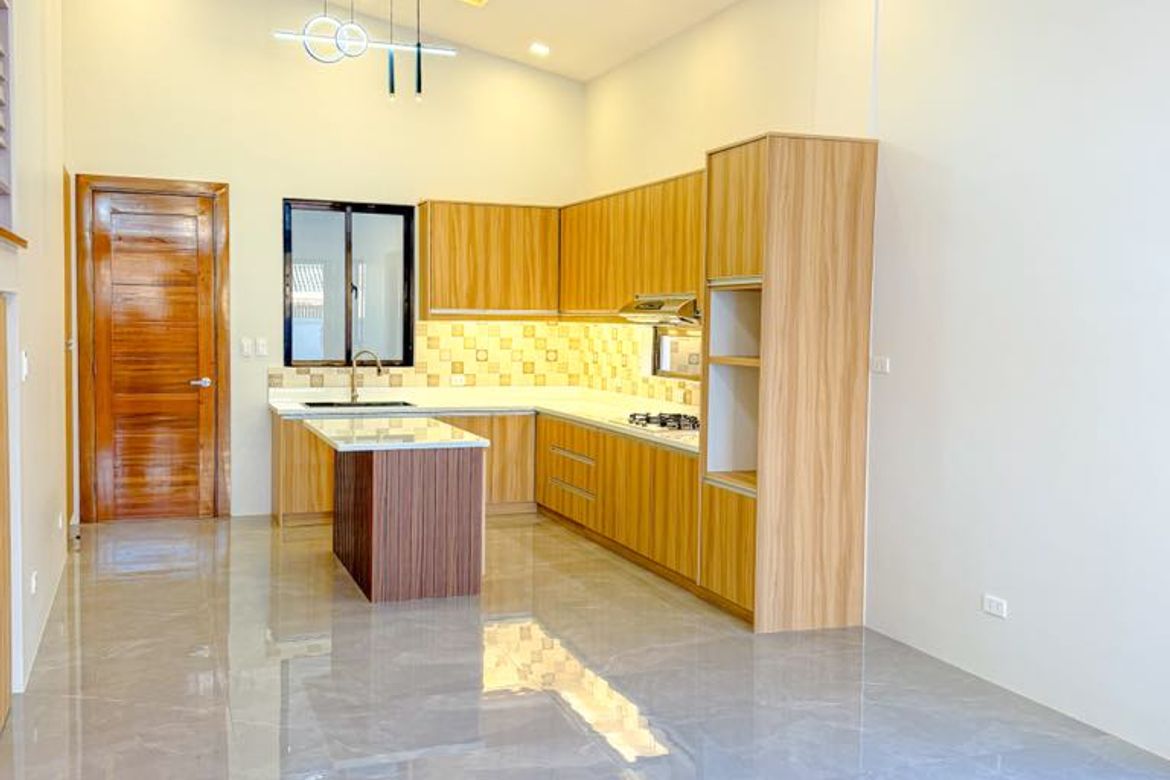 3 Bedroom House for Sale in BF Homes Parañaque, BF Homes, Parañaque, Metro Manila – photo 8