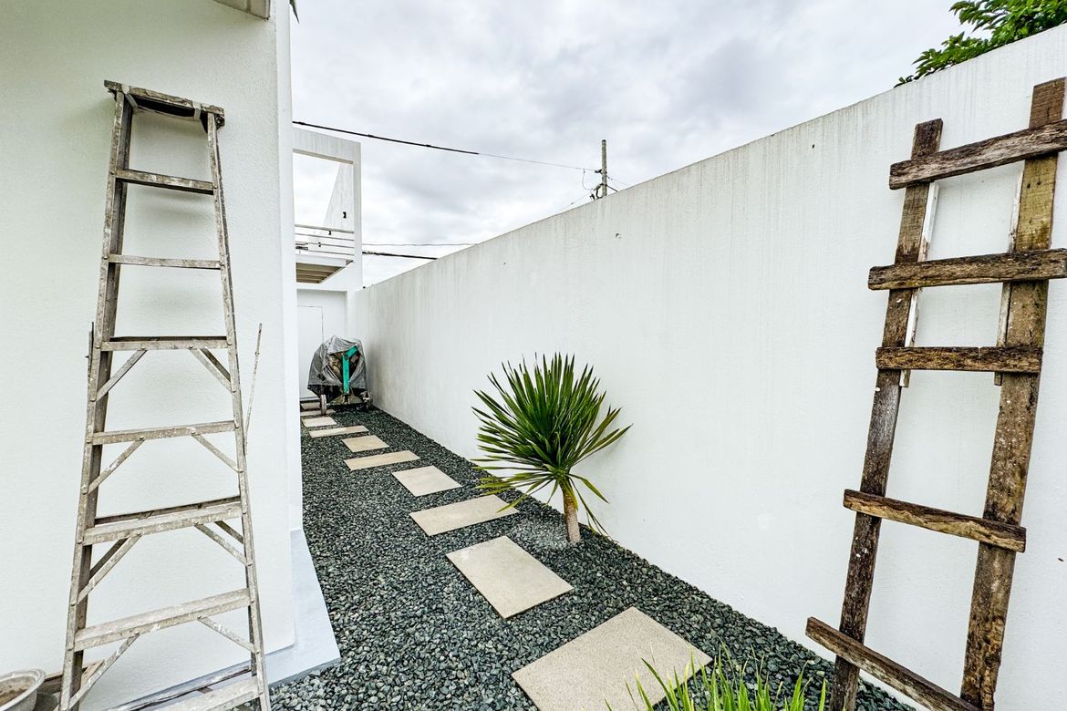 3 Bedroom House for Sale in BF Homes Parañaque, BF Homes, Parañaque, Metro Manila – photo 7