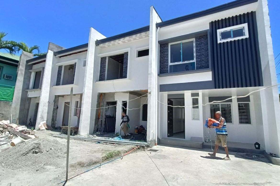 3 Bedroom House for Sale in BF Homes, Parañaque, Metro Manila