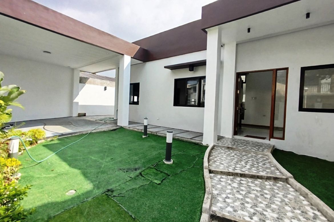 3 Bedroom House for Sale in BF Homes, Parañaque, Metro Manila – photo 2