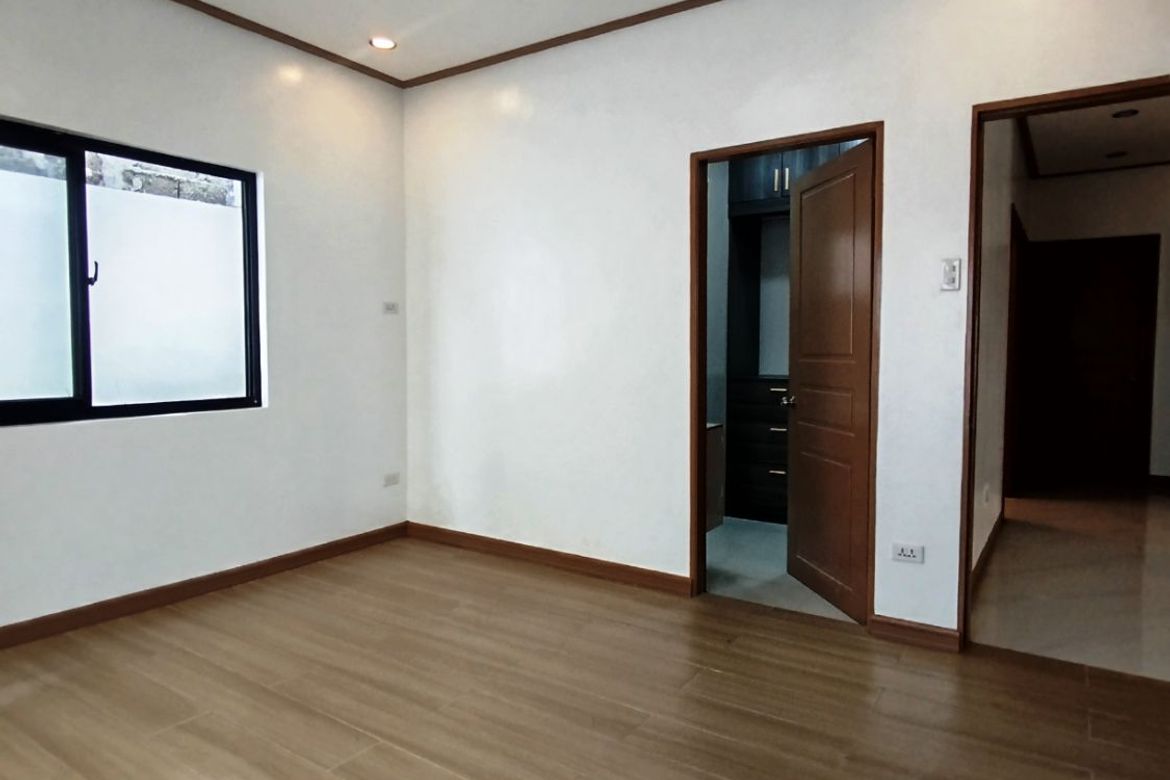 3 Bedroom House for Sale in BF Homes, Parañaque, Metro Manila – photo 5