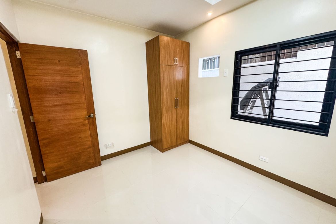 3 Bedroom House for Sale in BF Resort Village, Talon Dos, Las Piñas, Metro Manila – photo 8