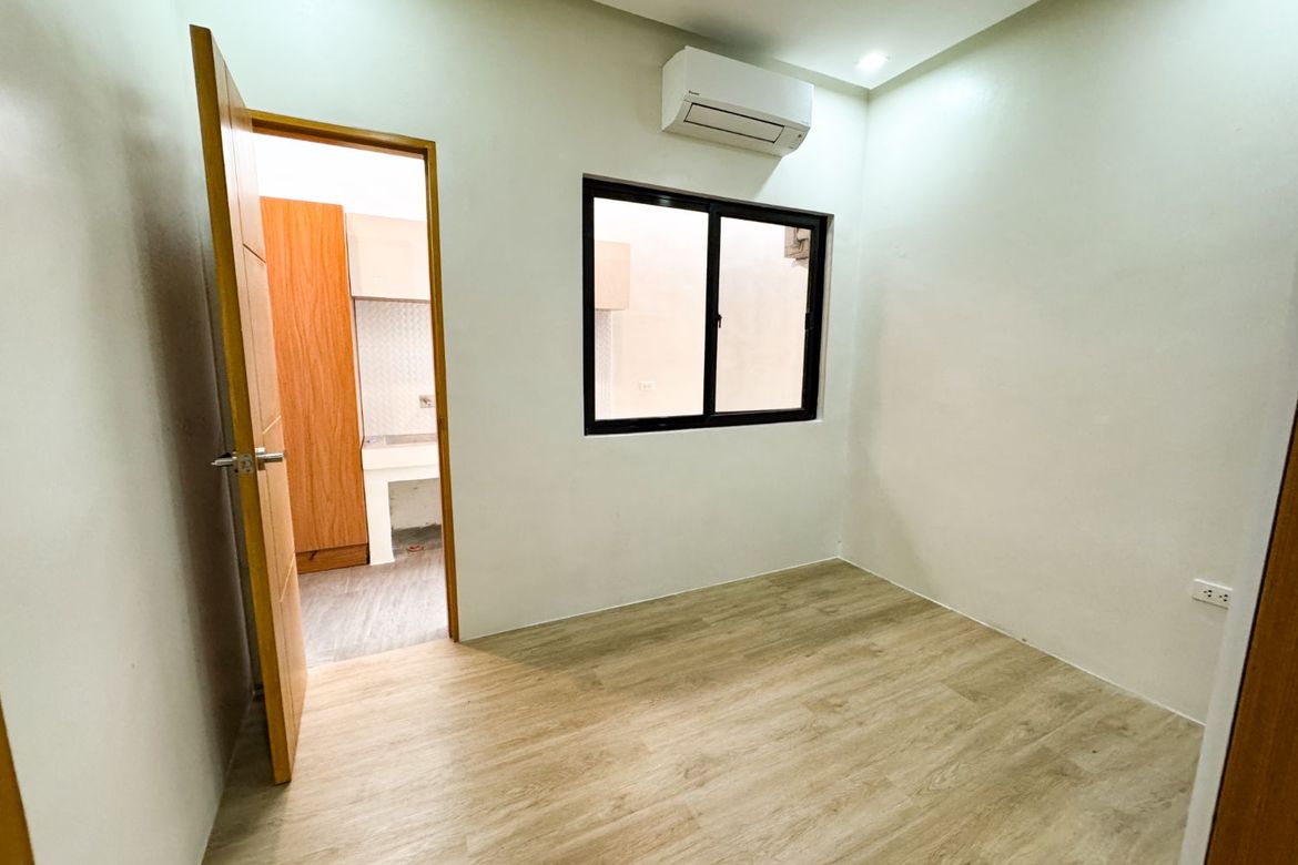 3 Bedroom House for Sale in BF Resort Village, Talon Dos, Las Piñas, Metro Manila – photo 3