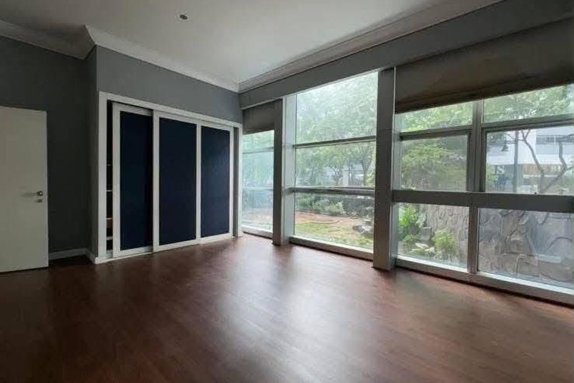 3 Bedroom House for Sale in BGC, Taguig, Metro Manila