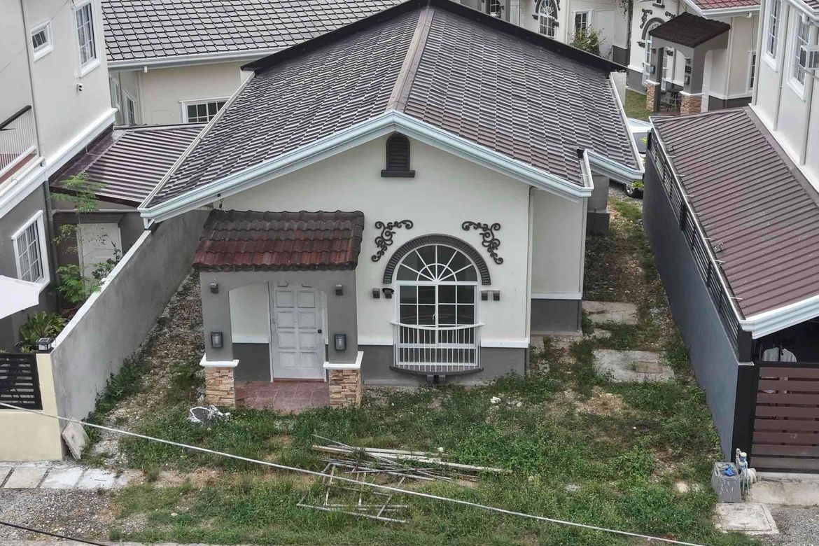 3 Bedroom House for Sale in Biking, Dauis, Bohol – photo 2