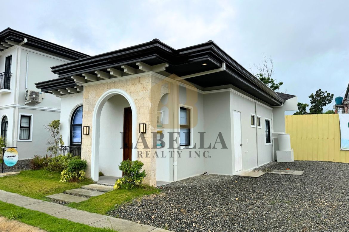 3 Bedroom House for Sale in Biking, Dauis, Bohol – photo 2