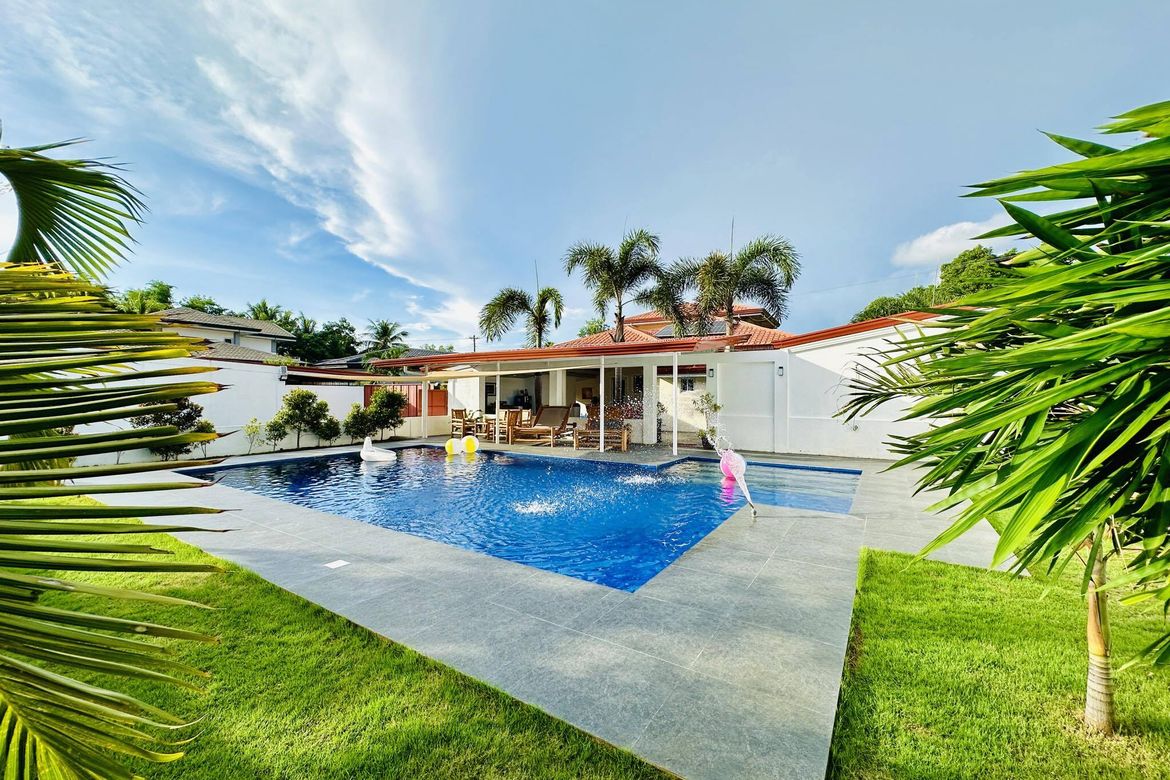 3 Bedroom House for Sale in Bingag, Dauis, Bohol