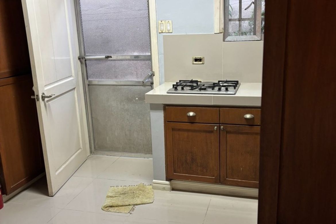 3 Bedroom House for Sale in Blue Ridge B, Quezon City, Metro Manila – photo 8