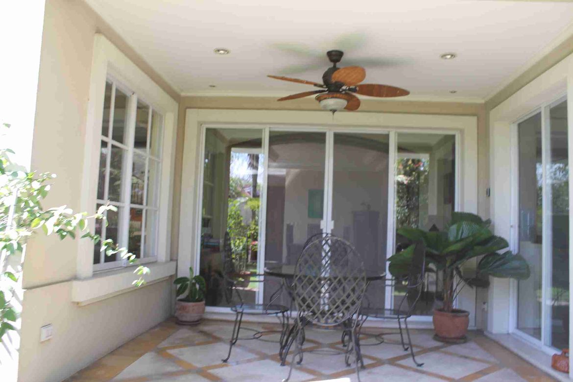 3 Bedroom House for Sale in Brentville International, Mampalasan, Biñan, Laguna – photo 2