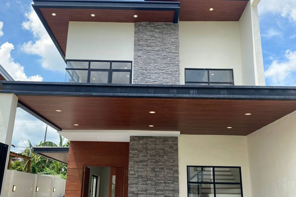 3 Bedroom House for Sale in Burol I, Dasmariñas, Cavite