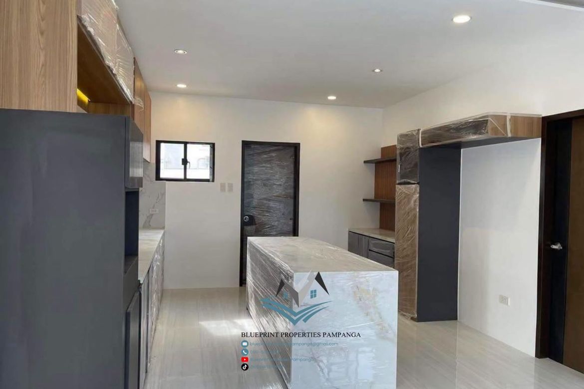 3 Bedroom House for Sale in Cabambangan, Bacolor, Pampanga – photo 4