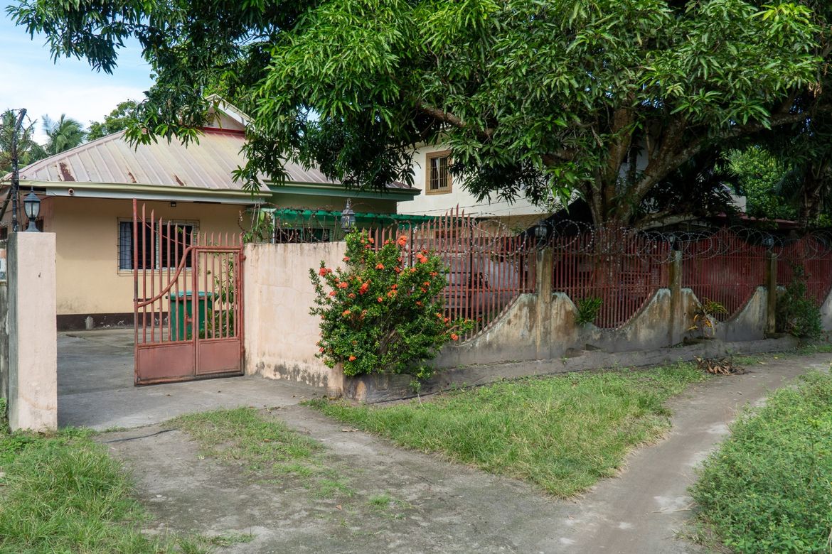 3 Bedroom House for Sale in Calangag, Bacong, Negros Oriental – photo 3
