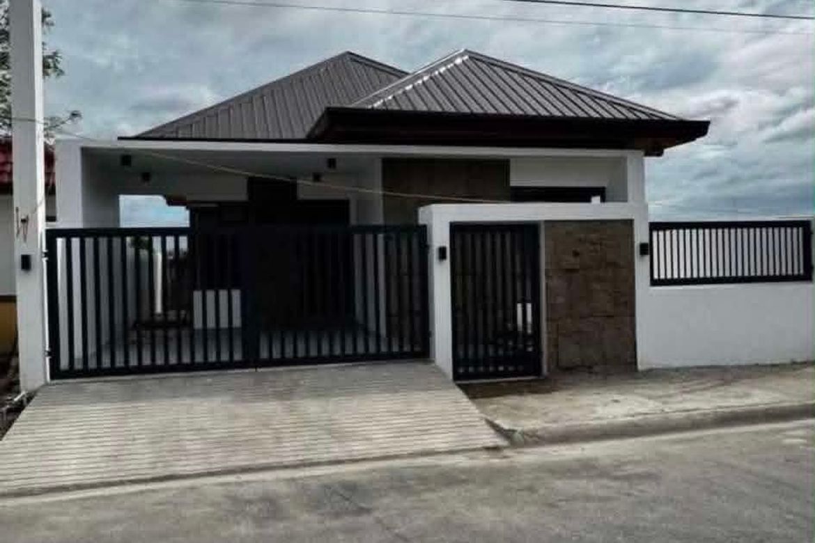 3 Bedroom House for Sale in Calibutbut, Bacolor, Pampanga