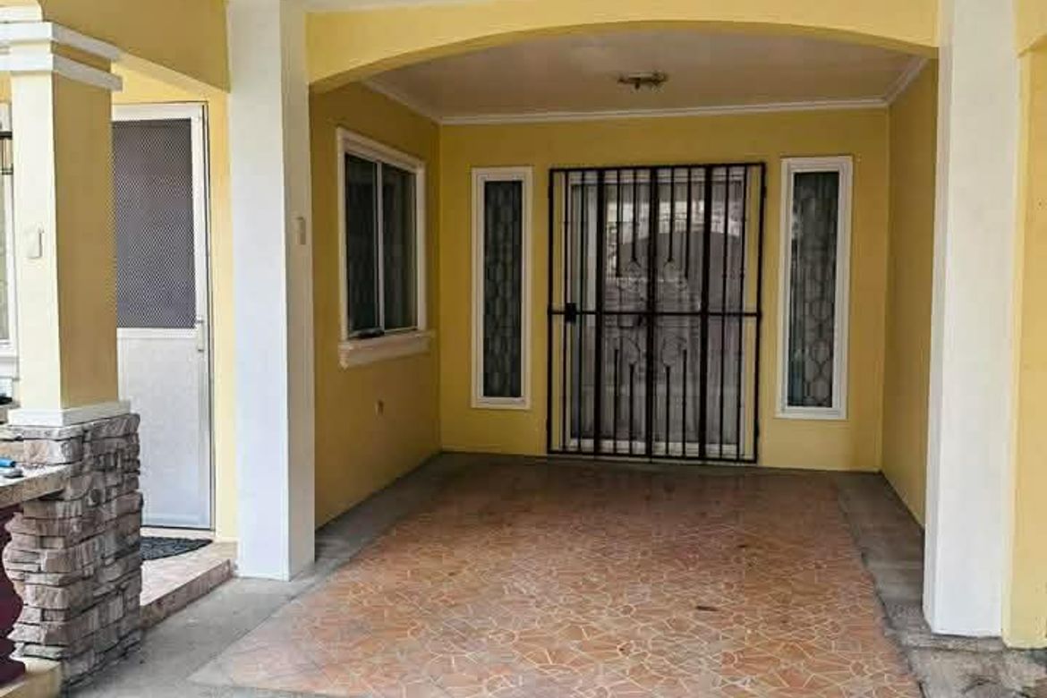 3 Bedroom House for Sale in Camachiles, Mabalacat, Pampanga
