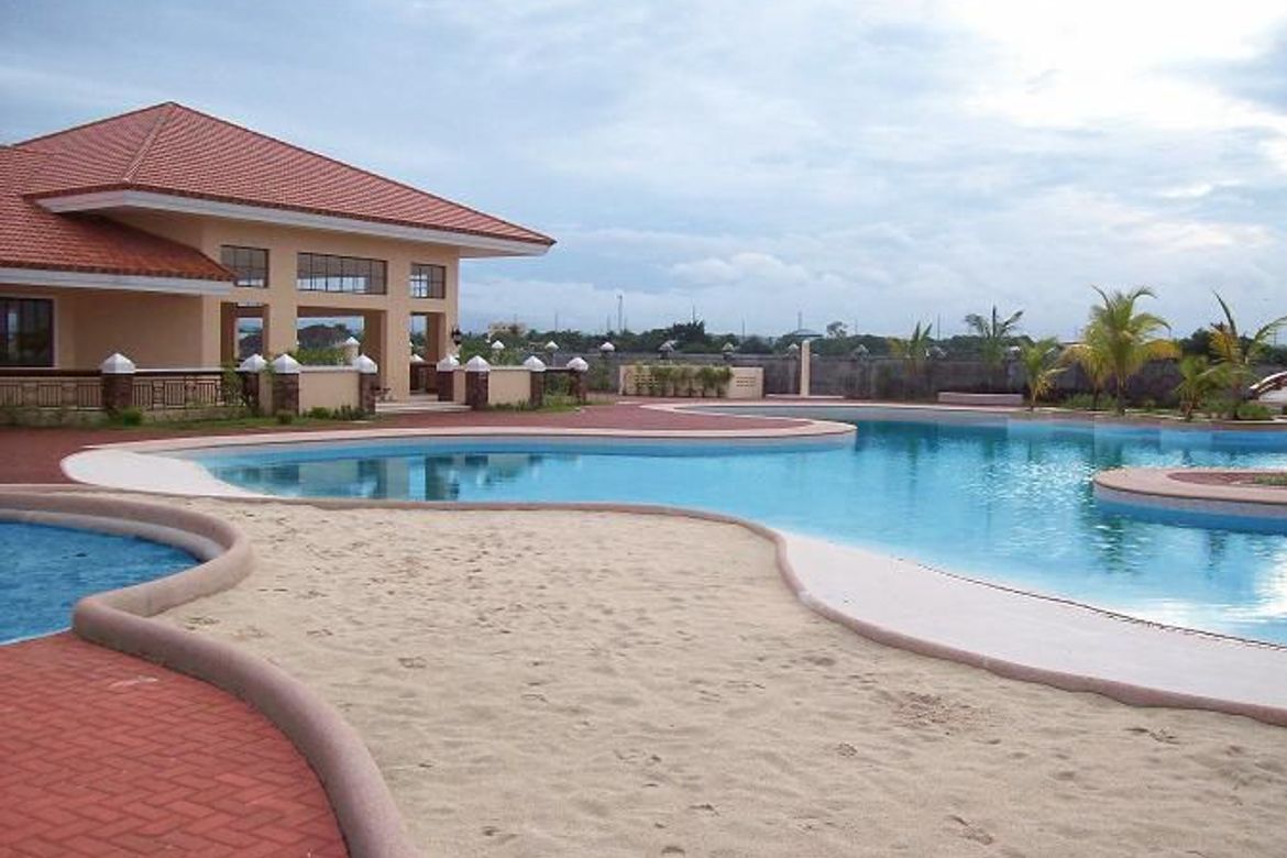 3 Bedroom House for Sale in Canlalay, Biñan, Laguna – photo 4