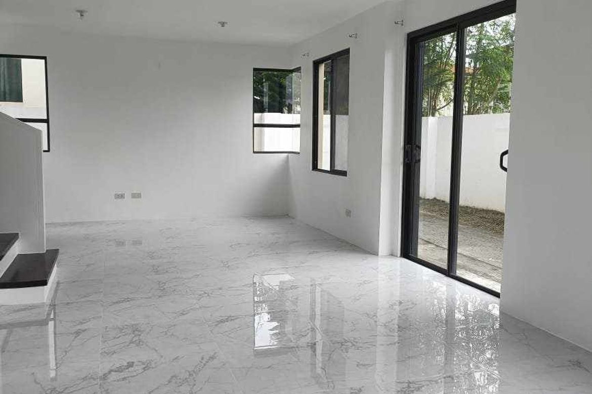 3 Bedroom House for Sale in Canlubang, Calamba, Laguna