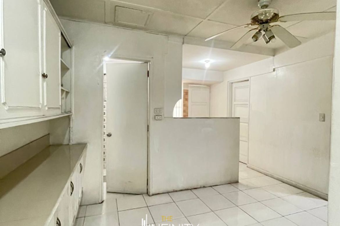 3 Bedroom House for Sale in Centuria Medical Makati, Guadalupe Viejo, Makati City near MRT-3 Guadalupe – photo 9