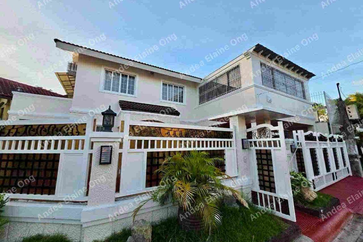 3 Bedroom House for Sale in CITTA ITALIA, Molino II, Bacoor, Cavite – photo 3