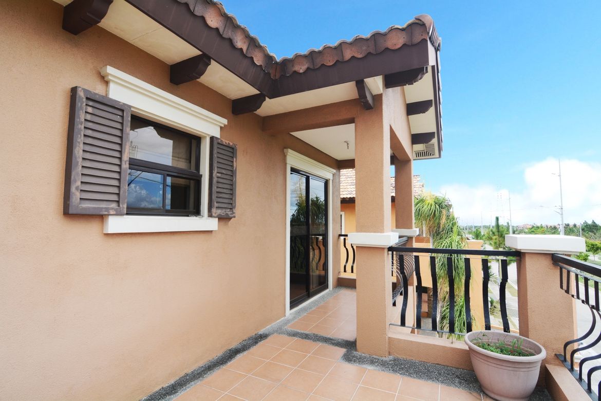 3 Bedroom House for Sale in CITTA ITALIA, Molino II, Bacoor, Cavite – photo 8
