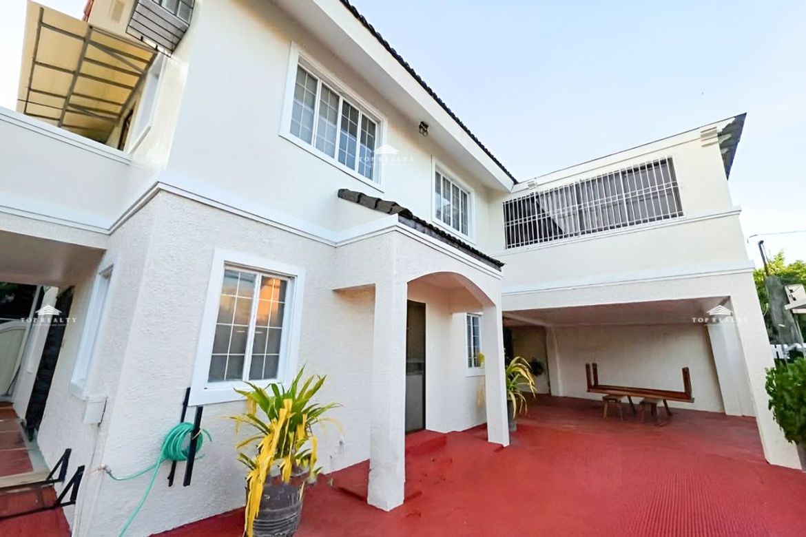 3 Bedroom House for Sale in CITTA ITALIA, Molino II, Bacoor, Cavite – photo 4