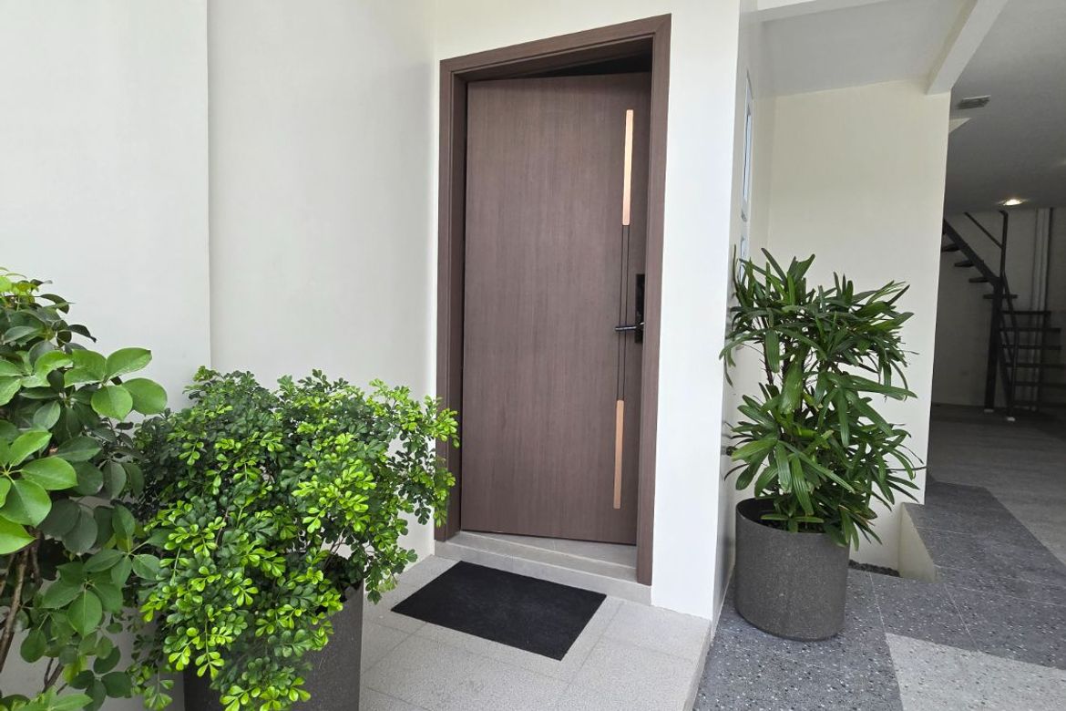 3 Bedroom House for Sale in Commonwealth, Quezon City, Metro Manila – photo 4