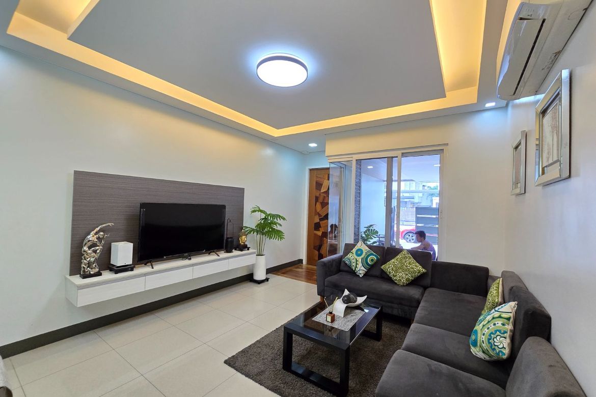 3 Bedroom House for Sale in Commonwealth, Quezon City, Metro Manila – photo 8
