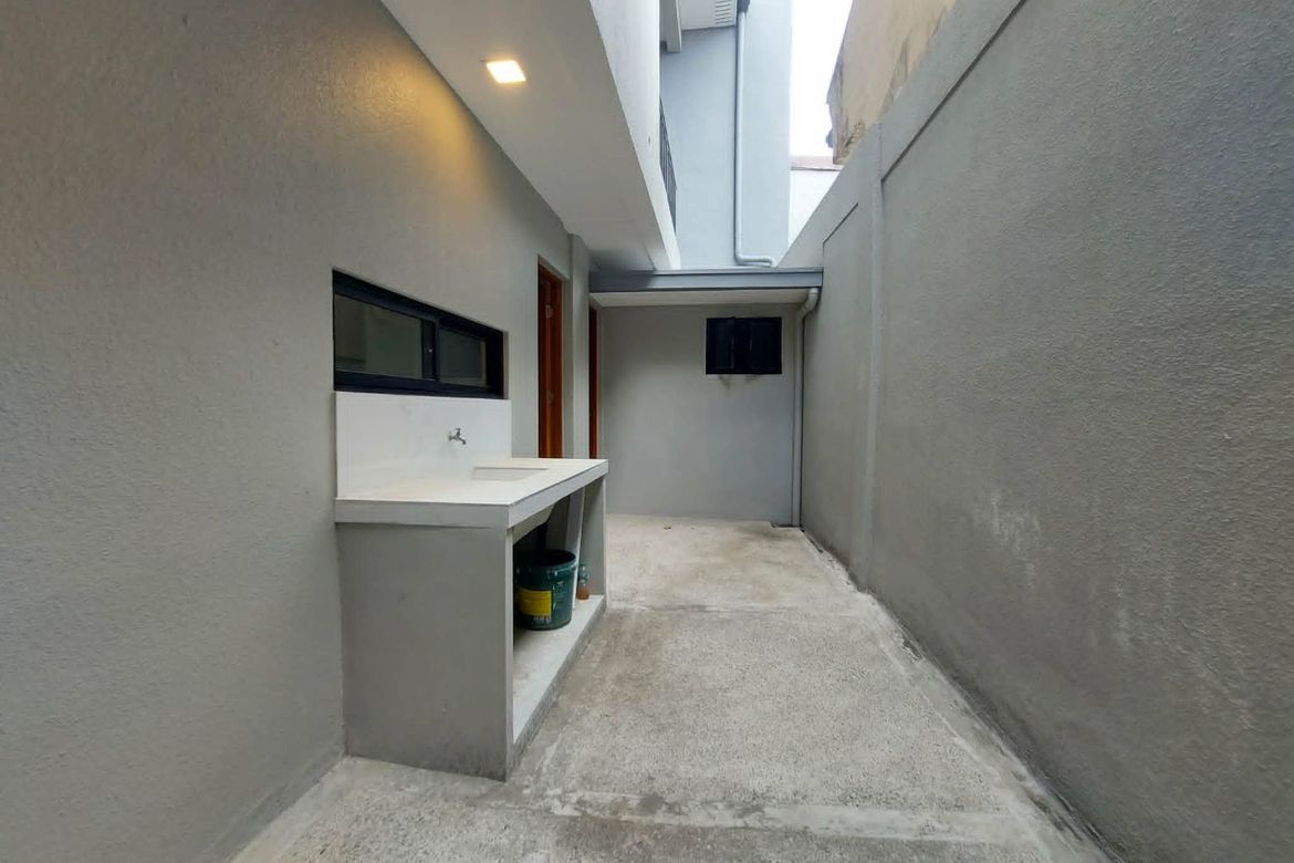 3 Bedroom House for Sale in Concepcion Dos, Marikina, Metro Manila – photo 3