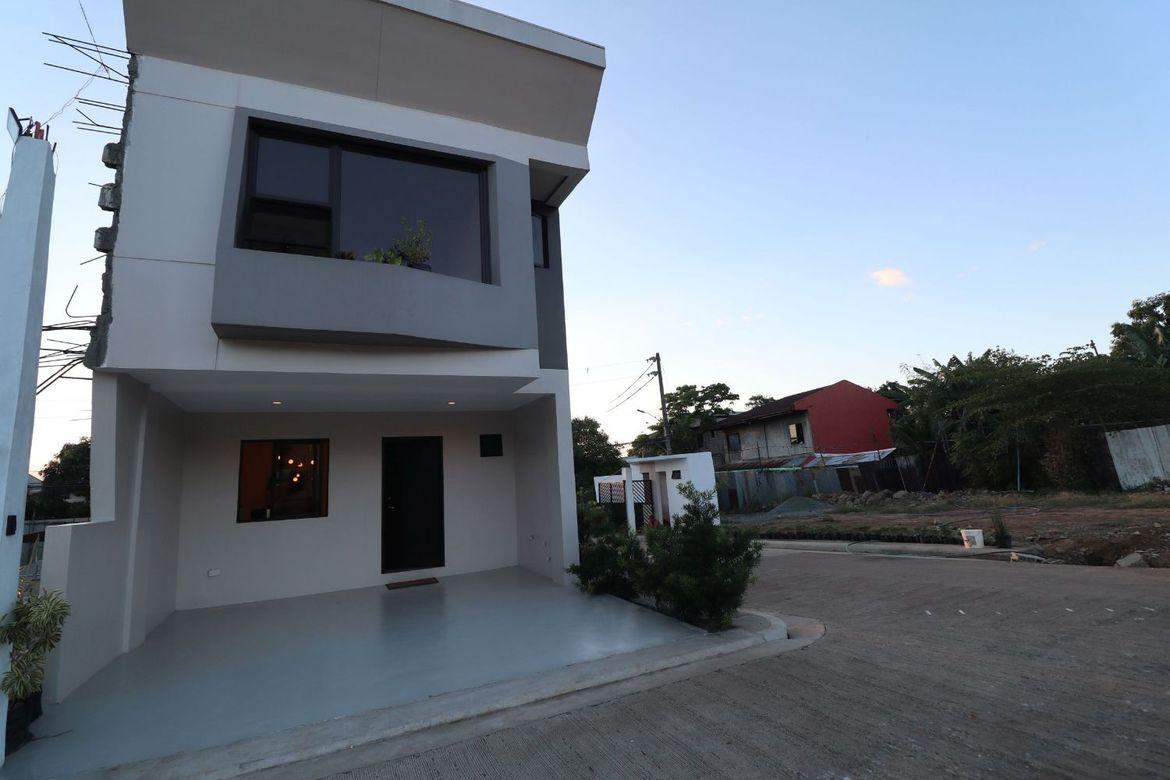 3 Bedroom House for Sale in Concepcion Uno, Marikina, Metro Manila – photo 4