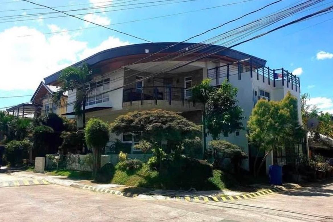 3 Bedroom House for Sale in Concepcion Uno, Marikina, Metro Manila