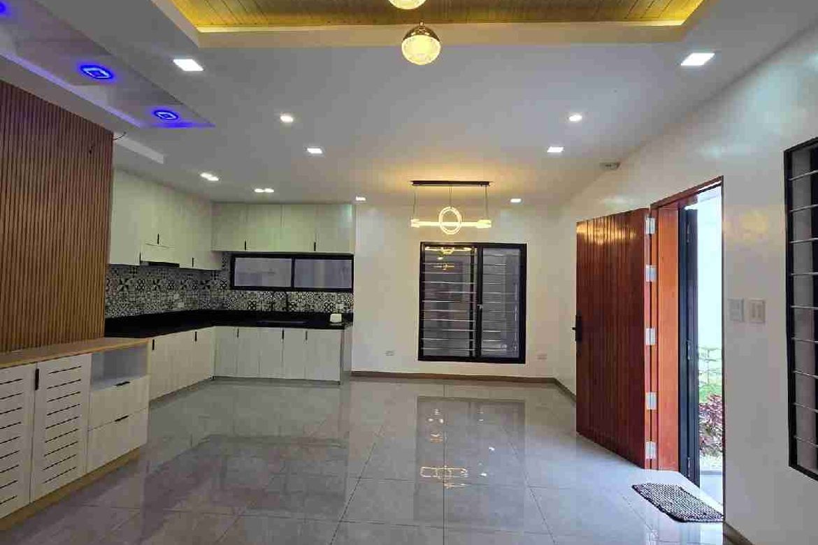 3 Bedroom House for Sale in Concepcion Uno, Marikina, Metro Manila – photo 3