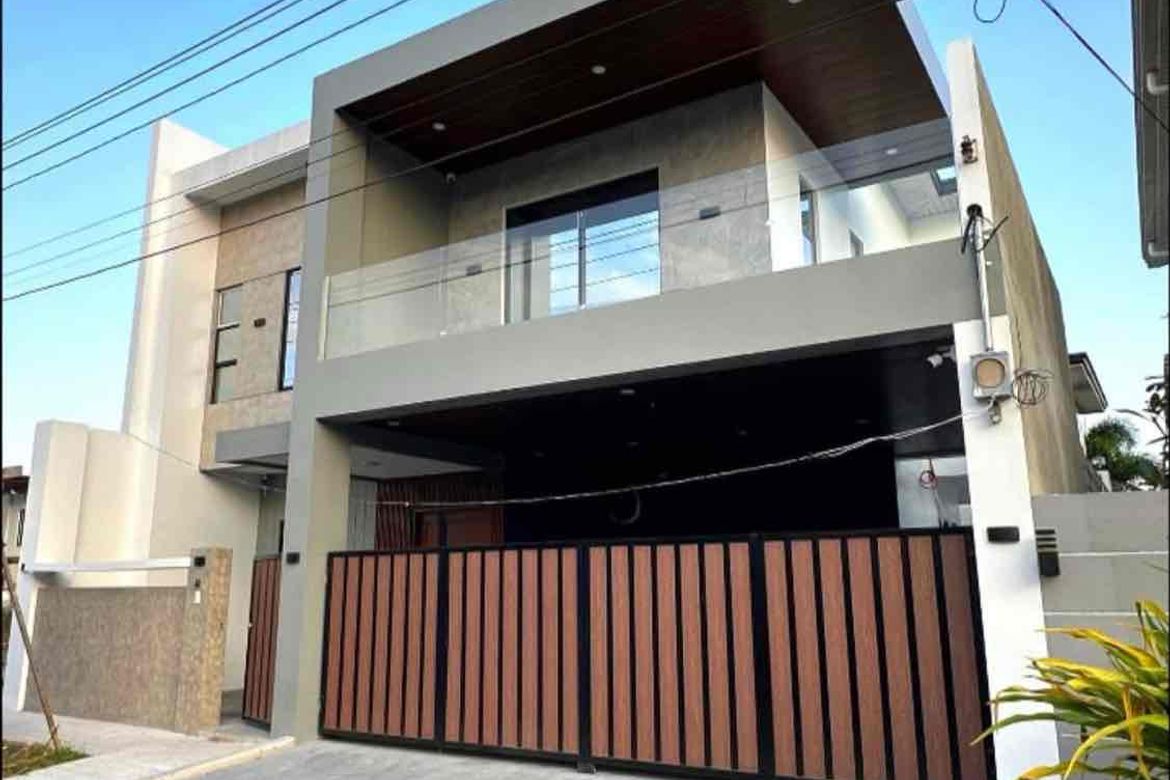3 Bedroom House for Sale in Cuayan, Angeles, Pampanga