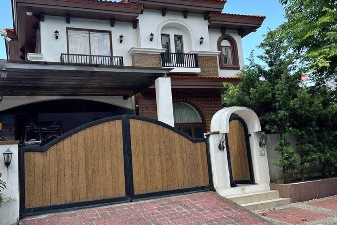 3 Bedroom House for Sale in Culiat, Quezon City, Metro Manila – photo 2