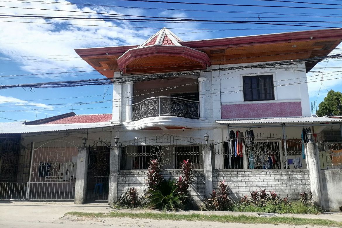 3 Bedroom House for Sale in Daro, Dumaguete, Negros Oriental