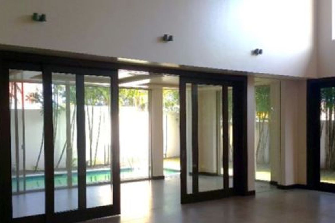 3 Bedroom House for Sale in Dasmariñas Village, Dasmariñas North, Makati, Metro Manila near MRT-3 Magallanes