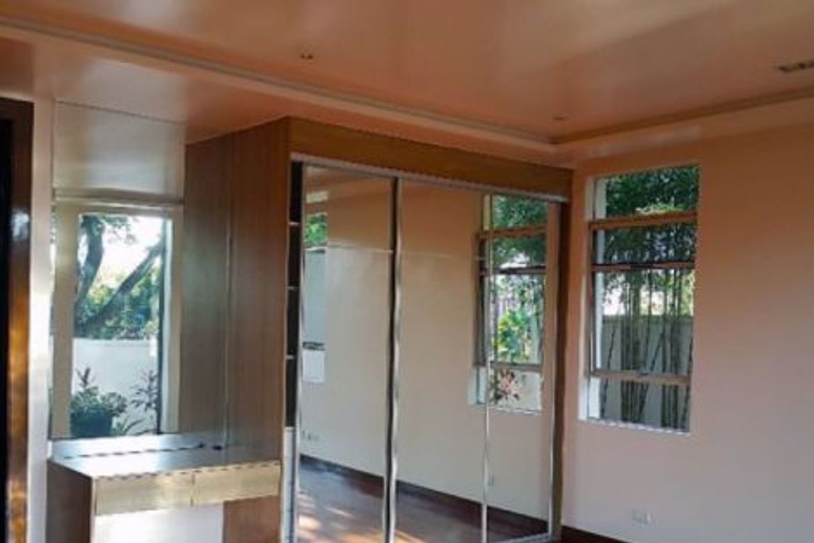 3 Bedroom House for Sale in Dasmariñas Village, Dasmariñas North, Makati, Metro Manila near MRT-3 Magallanes – photo 5