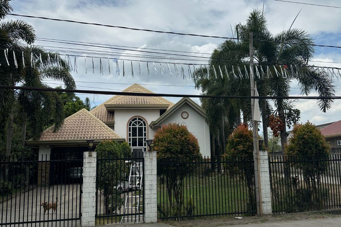 3 Bedroom House for Sale in Dila-Dila, Santa Rita, Pampanga – photo 4