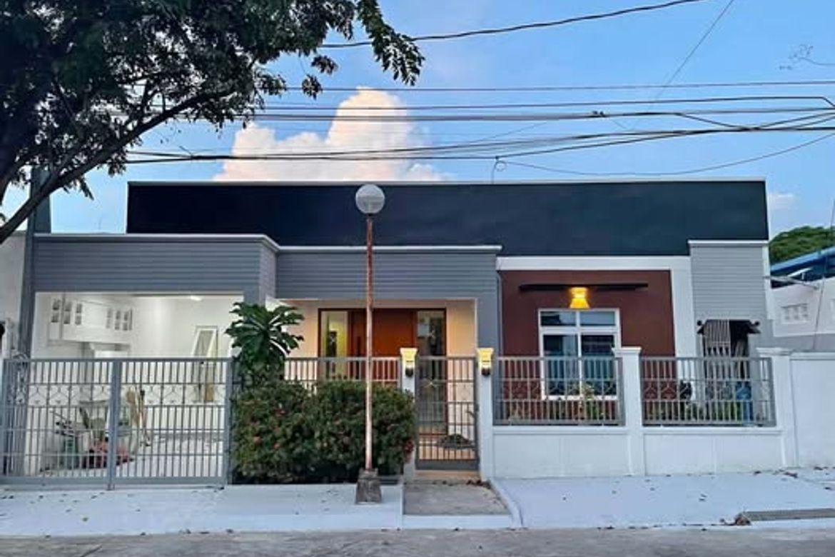 3 Bedroom House for Sale in Don Bosco, Parañaque, Metro Manila