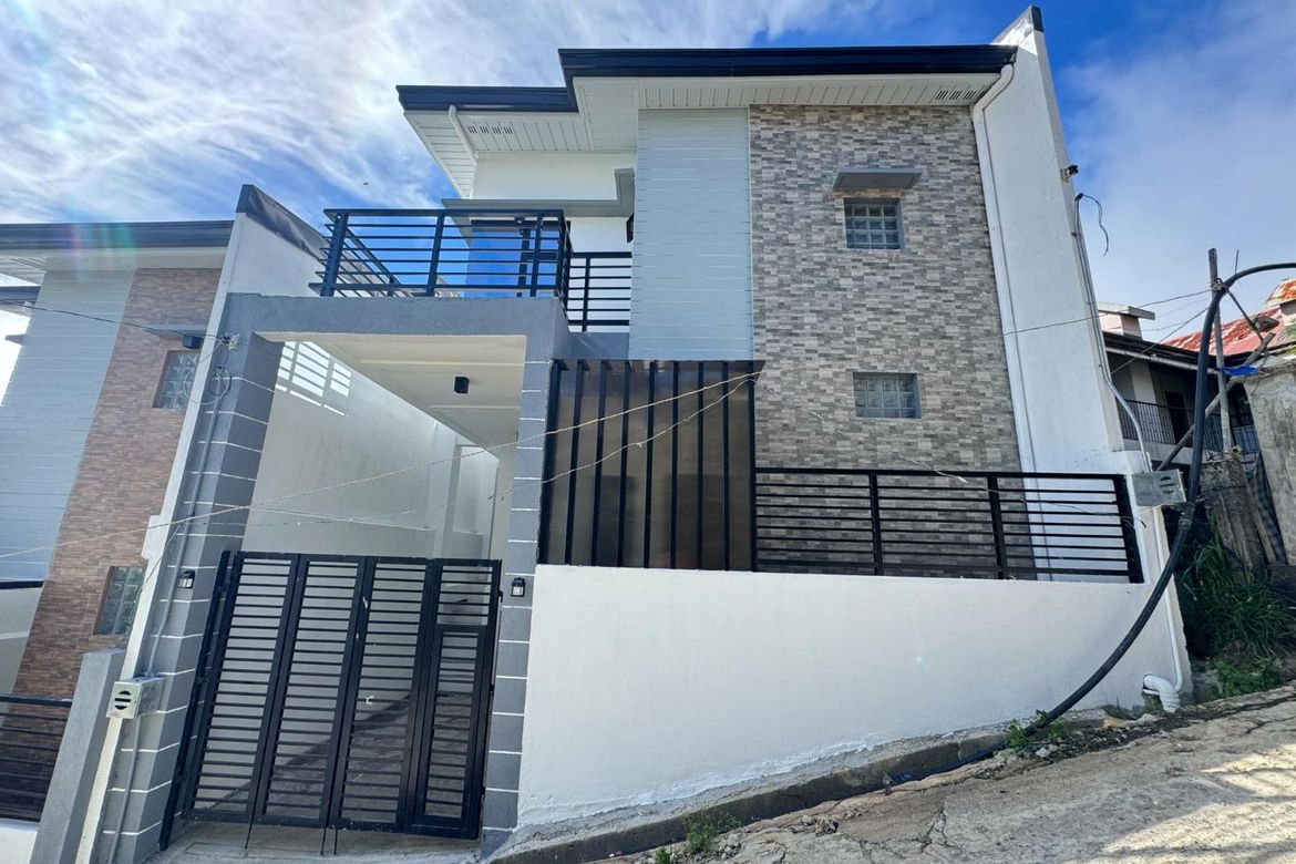 3 Bedroom House for Sale in Dontogan, Baguio, Benguet