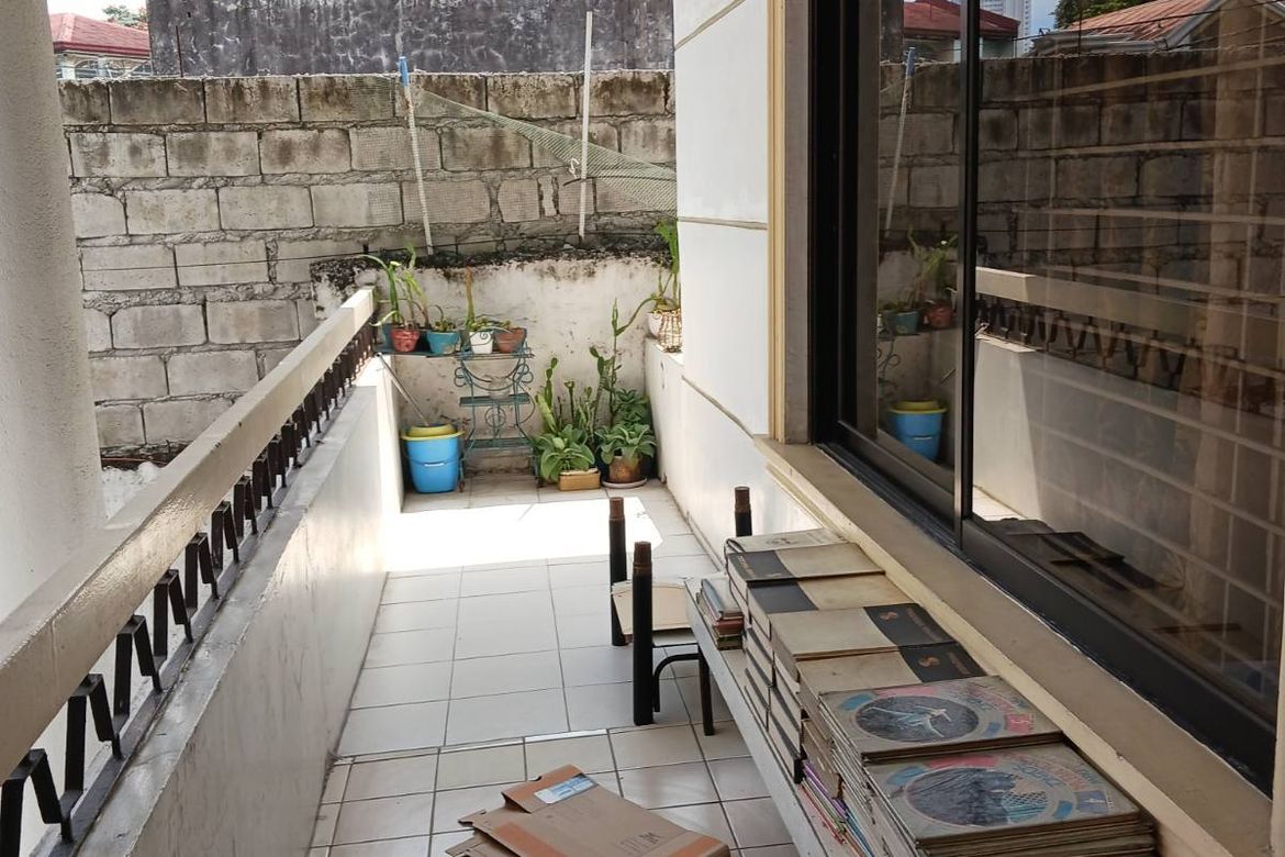 3 Bedroom House for Sale in Duyan-Duyan, Quezon City, Metro Manila near LRT-2 Anonas – photo 7
