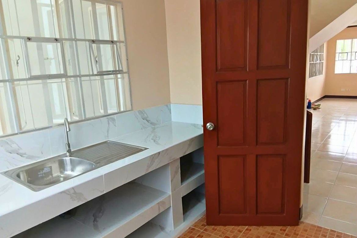 3 Bedroom House for Sale in Guadalupe, Cebu City, Cebu – photo 4