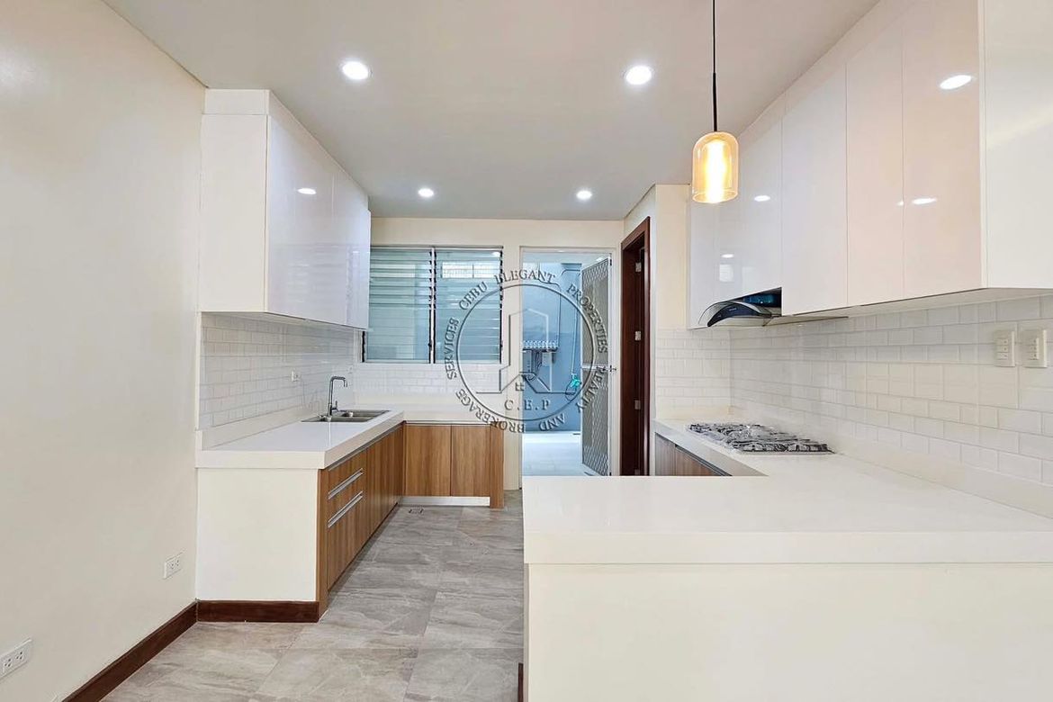 3 Bedroom House for Sale in Guadalupe, Cebu City, Cebu – photo 4