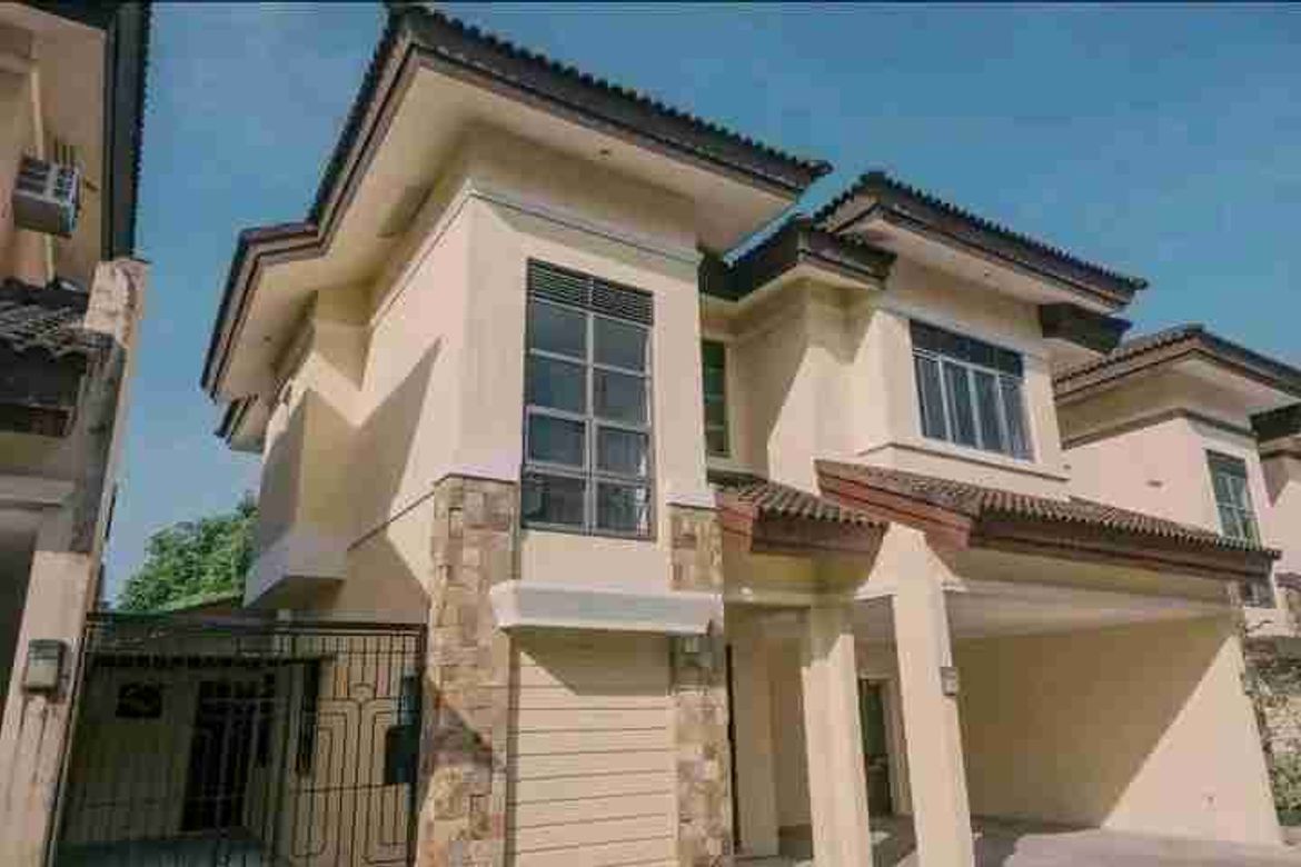 3 Bedroom House for Sale in Guadalupe, Cebu City, Cebu