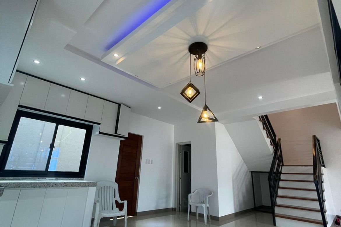 3 Bedroom House for Sale in Guitnang Bayan II, San Mateo, Rizal – photo 2
