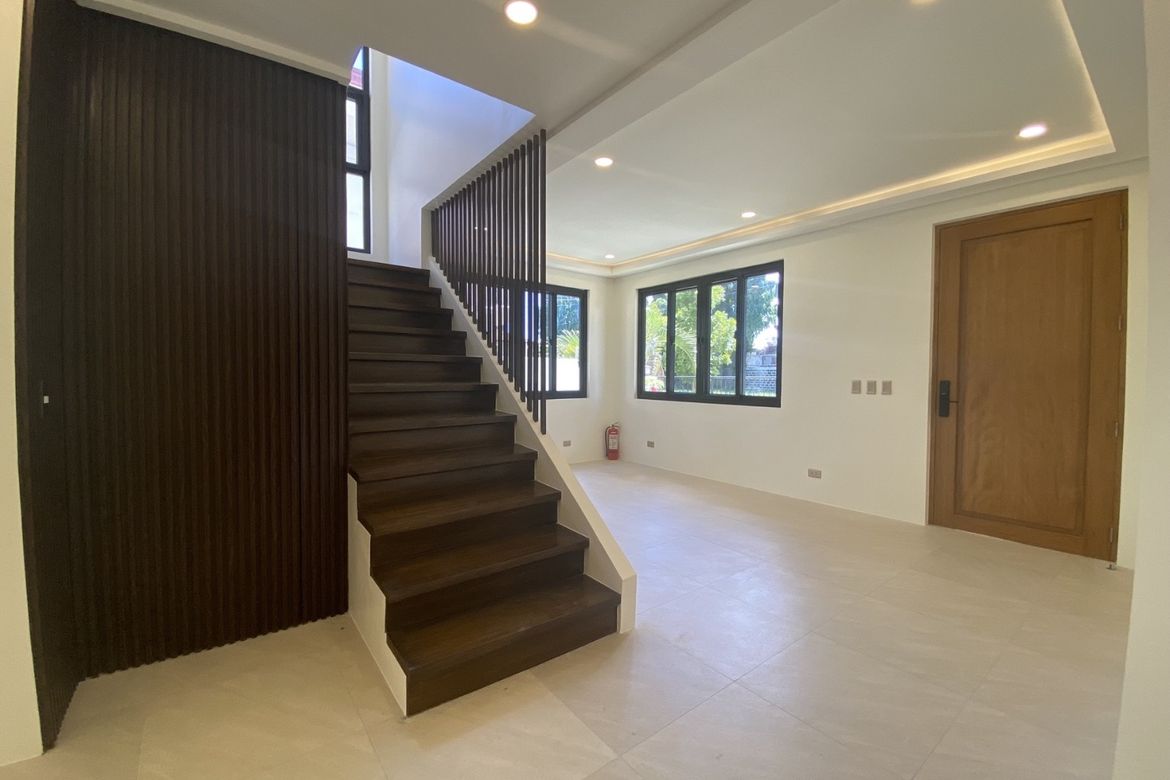 3 Bedroom House for Sale in Inchican, Silang, Cavite – photo 4