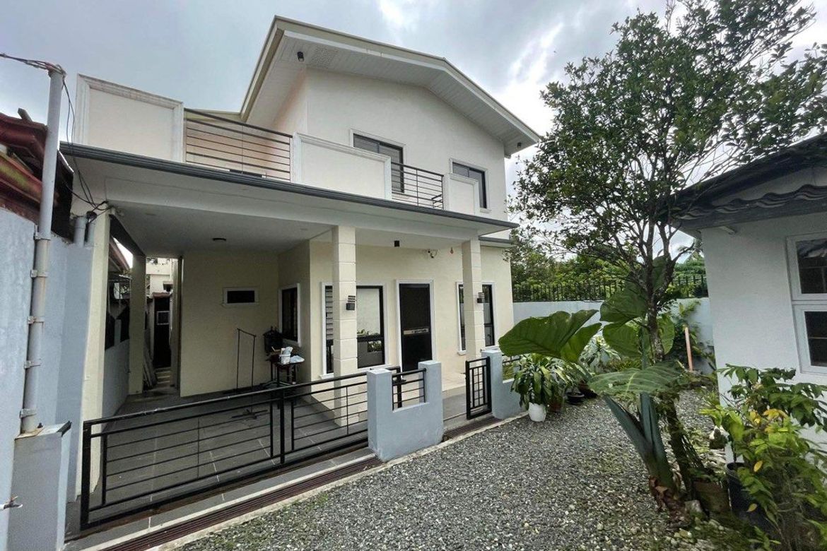 3 Bedroom House for Sale in Inocencio, Trece Martires, Cavite