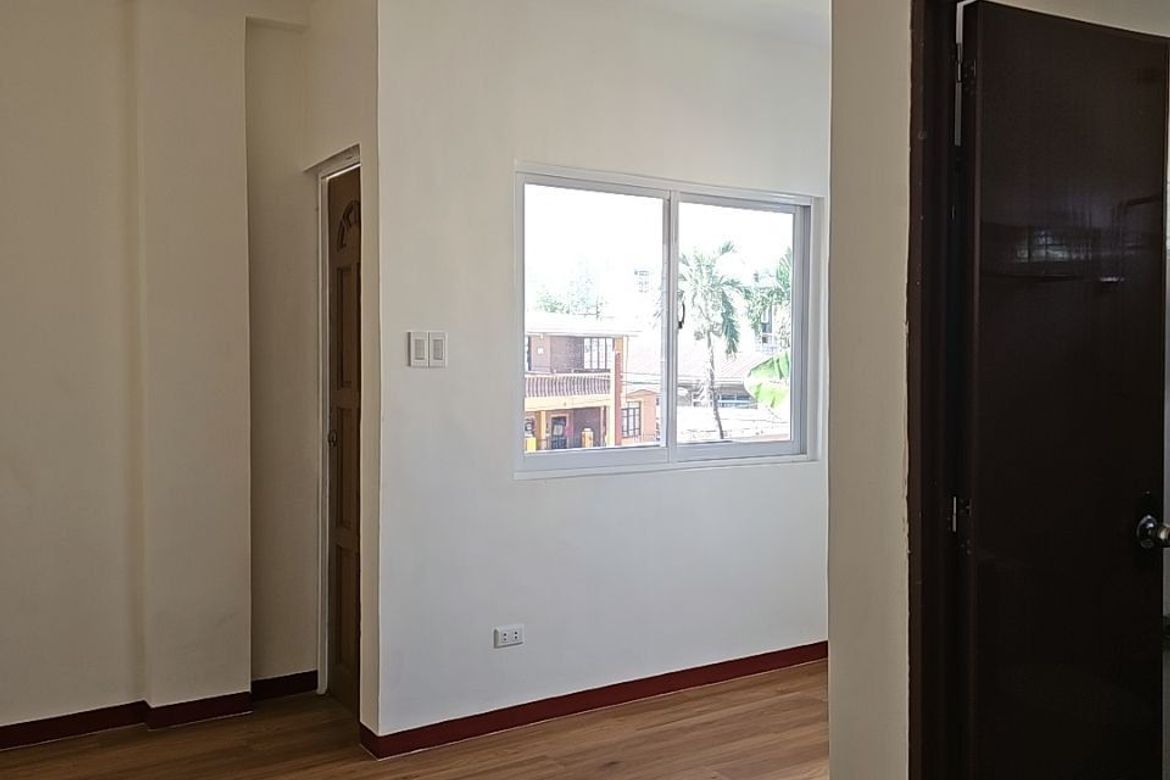 3 Bedroom House for Sale in Jesus de la Peña, Marikina, Metro Manila near LRT-2 Santolan – photo 7