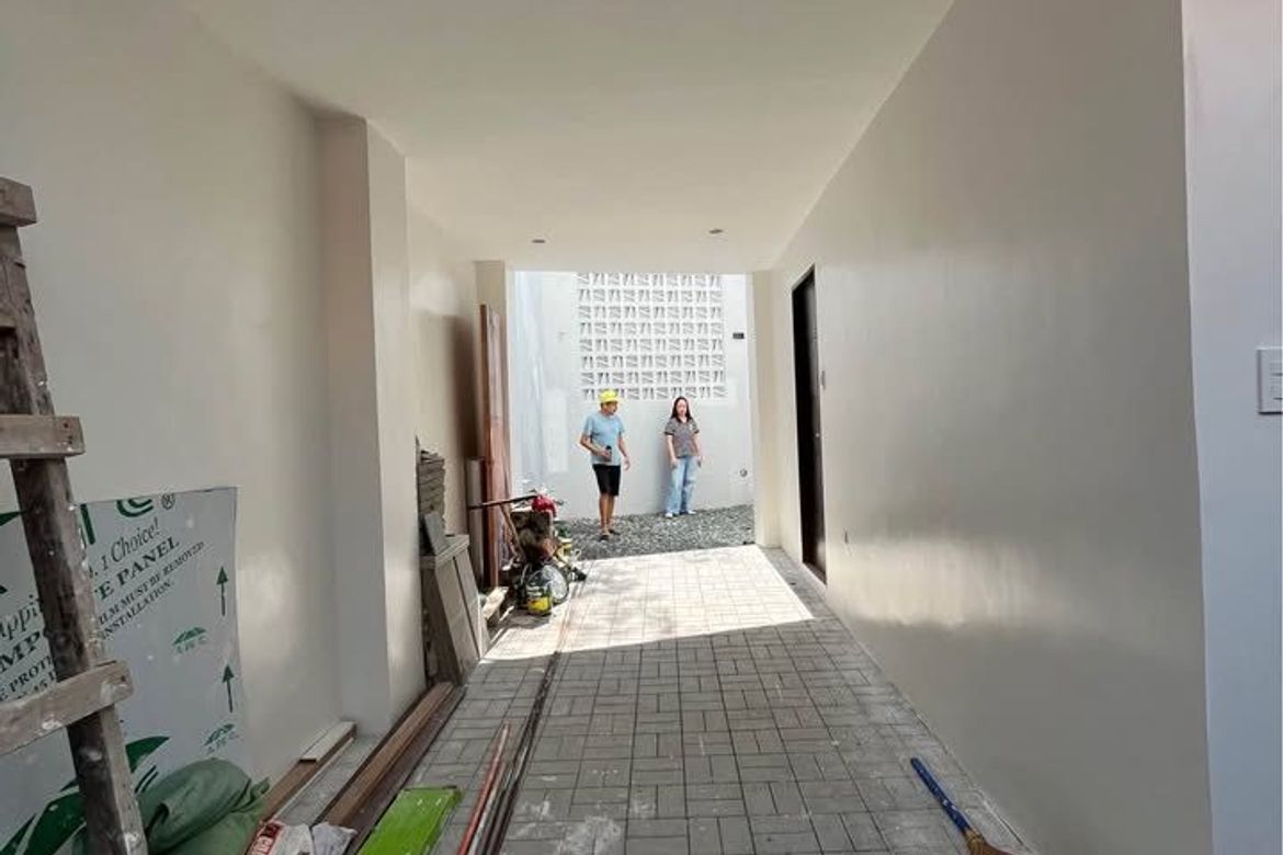 3 Bedroom House for Sale in Kapitolyo, Pasig, Metro Manila – photo 6