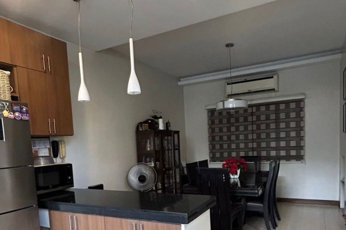 3 Bedroom House for Sale in Kapitolyo, Pasig, Metro Manila – photo 7