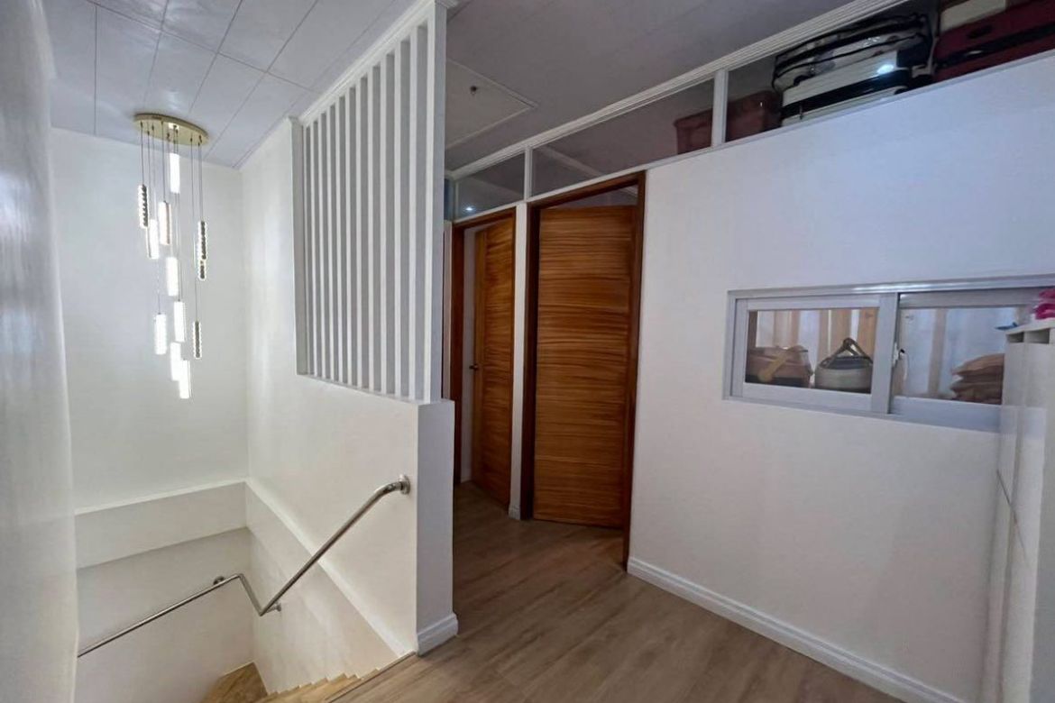 3 Bedroom House for Sale in Kapitolyo, Pasig, Metro Manila – photo 8