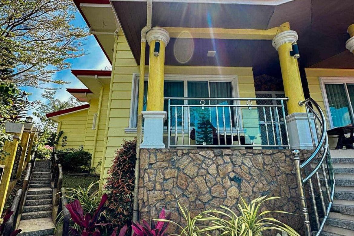 3 Bedroom House for Sale in Kaybagal East, Tagaytay, Cavite